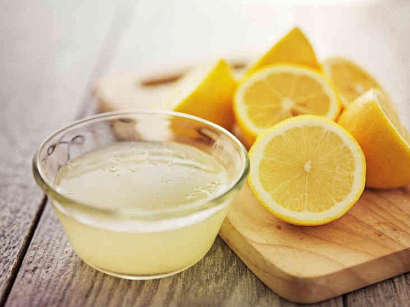 חומצת לימון יכולה לשמש כתוסף במזונות