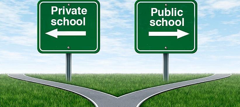 אך רוב בתי הספר הפרטיים אינם משלמים למוריהם כמו גם לבתי ספר ציבוריים