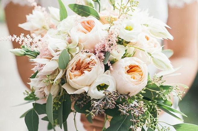 הנה רשימה של הפרחים הפופולריים ביותר לסידור חתונה