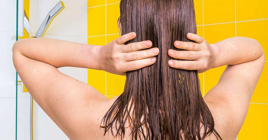 סכסוך בבלוטת החלב שלך יכול לעכב את ייצור שמן השיער ומשאיר את קרקפת העור שלך