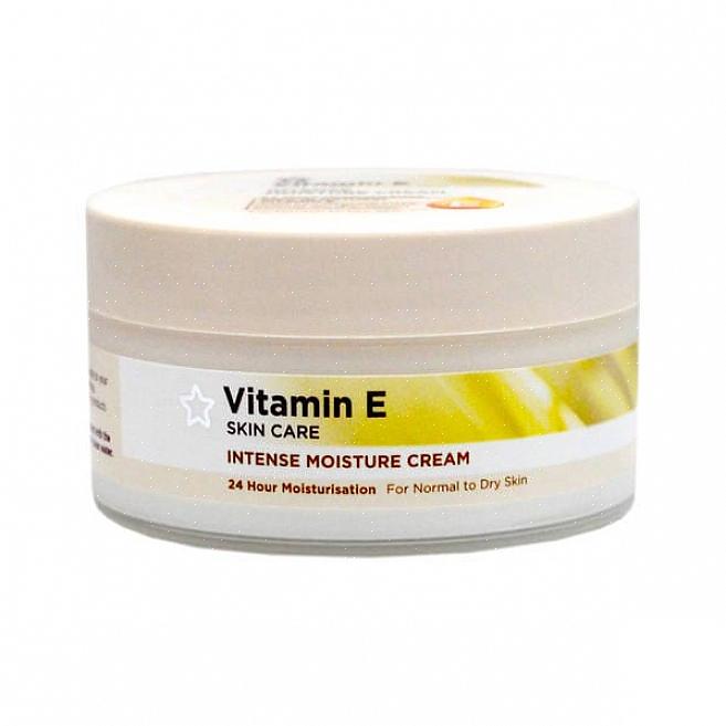 ויטמין E יכול לעזור לשמור על מראה גמיש של העור על ידי מניעת יובש וקווים דקים