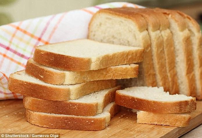 מוצרי לחם שאינם משתמשים בחומרים משמרים נמצאים בסיכון מיוחד לתבניות ולהתישנות במהירות