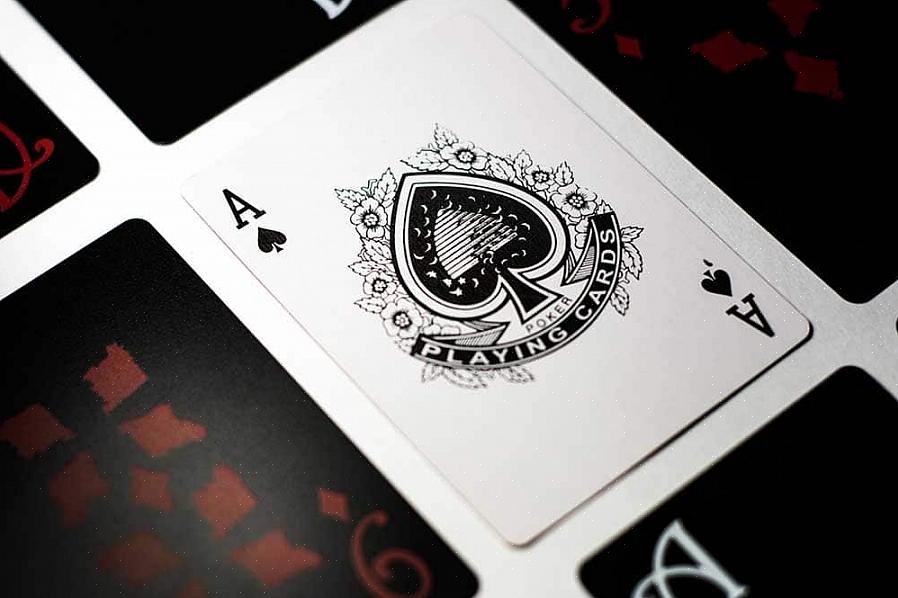 Spades הוא משחק קלפים המתמודד עם הצעות מחיר