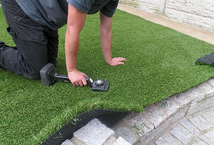 יכול להיות שיש לך סיבות שונות מדוע אתה מעוניין להתקין דשא מלאכותי או דשא