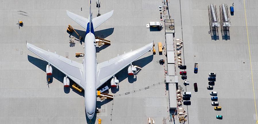 תוכלו לקנות מדריך מטען אווירי QUICK CALLER® המכיל מידע לכל חברות המטען האוויריות באזורכם