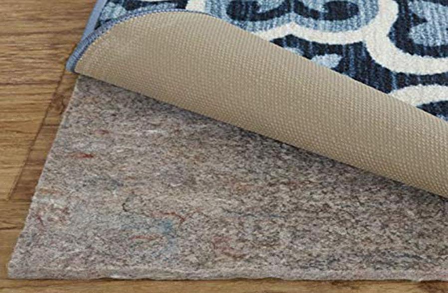 זו עובדה ידועה מעט אך בהחלט עדיף לך להדביק רפידות שטיח לפני שאתה מניח את השטיח
