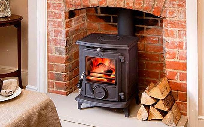 אם תנור עצים שלך יש פתח פתוח זה לפני שאתה מציב להבה על מדליק האש