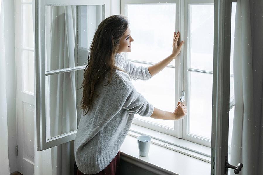 בחרו בחלונות עם מסגרות עץ אם אתם מעדיפים מראה קונבנציונאלי יותר לביתכם