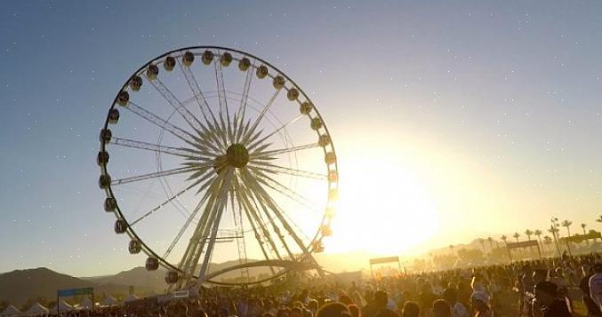 להלן דרכים להימנע מפקקים ב Coachella