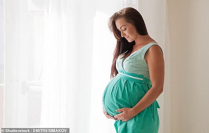 ניתן להשתמש במודלים בהריון בשלטי חוצות כפרסומות לבתי חולים מקומיים או לטיפול טרום לידתי